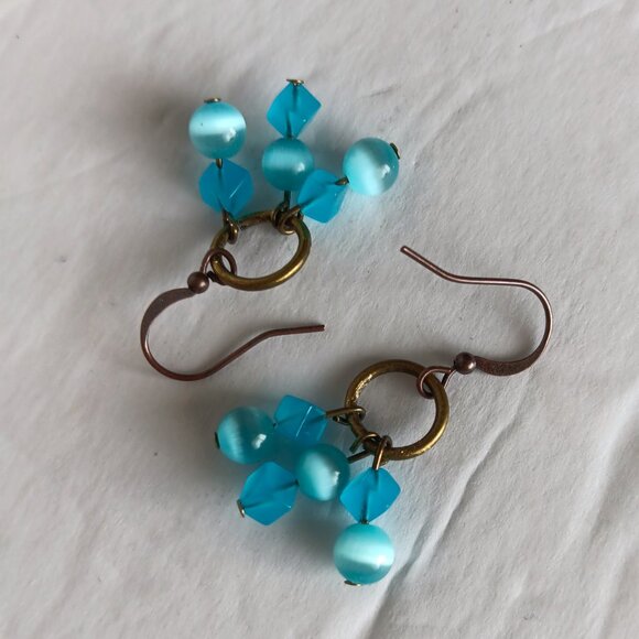 Small Handmade Beaded Earrings With Blue Agate Beads on Copper Fishhook Wires - Picture 15 of 16